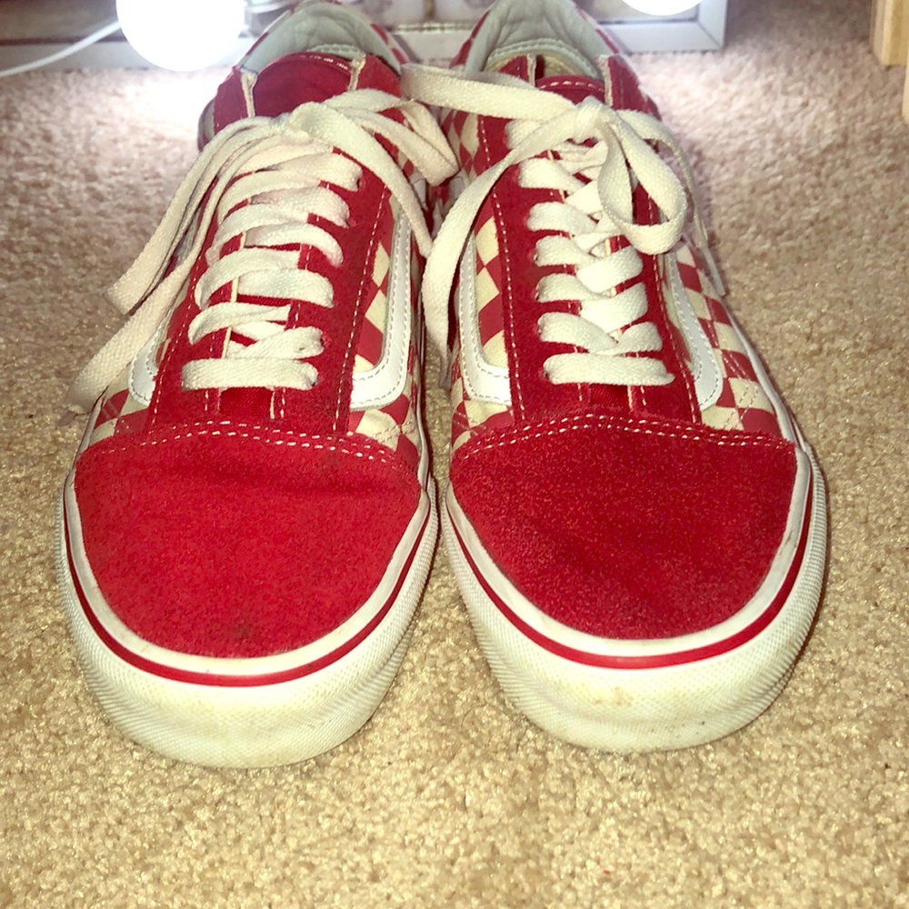 VANS red checkered old skools